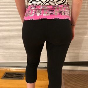 Love pink cropped leggings